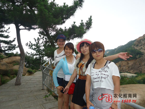 寧?kù)o的赤山小道