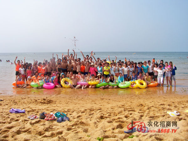 兄弟姐妹齊歡暢