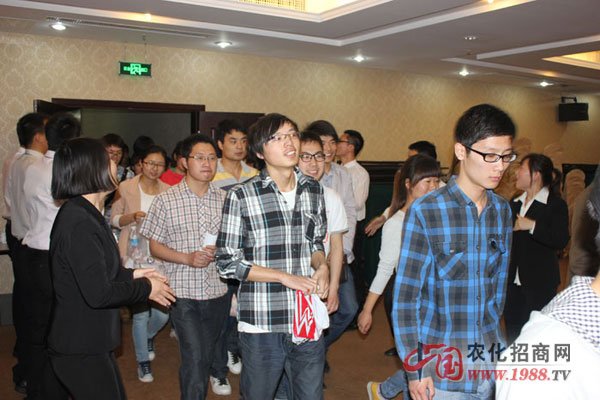 ��Ӗ(x��n)�W(xu��)�T�M(j��n)��