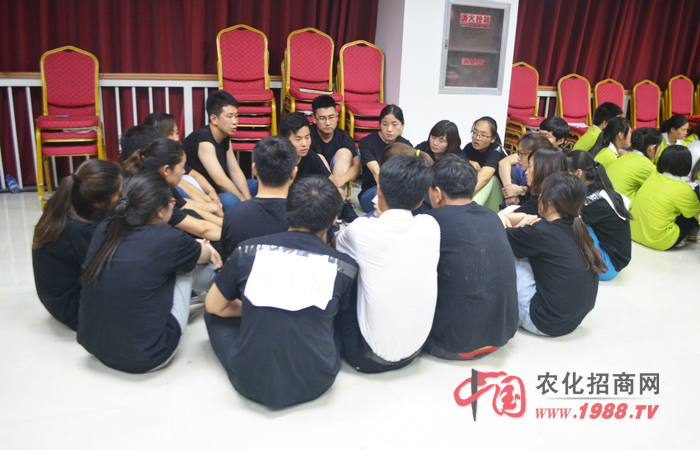 �ع�֪�����R���T�͈F(tu��n)�(du��)���x��