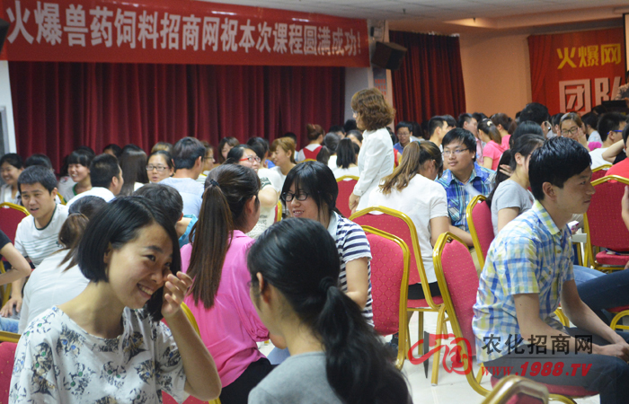 һ�ν�(j��ng)�v ʮ�ֳ��L(zh��ng)