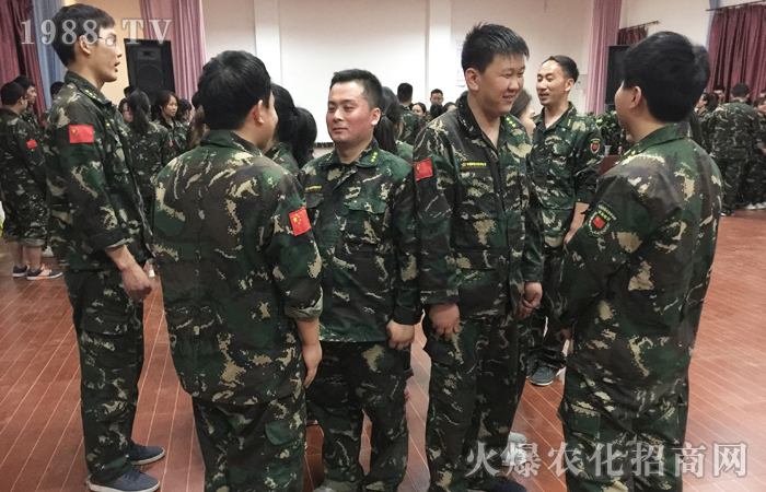 學(xué)會(huì)感恩,珍惜現(xiàn)在擁有的,才會(huì)得到更多美好