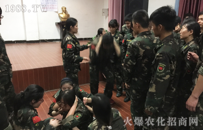 在訓(xùn)練中體悟,在體悟中受益,在受益后帶入工作