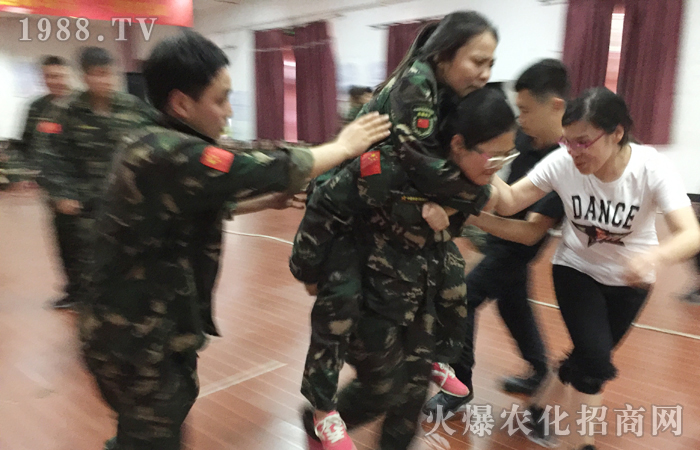 �ԉ�(m��ng)���R���Ժ���Ȫ��������������ؓ(f��)���A