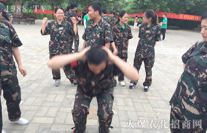 Ψ�в��������������ƵZǰ��