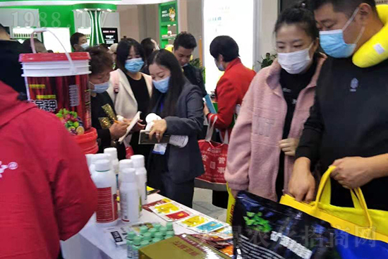 植物病毒病的“克星”！速殺蚜蟲(chóng)白粉虱，，持效期長(zhǎng)達(dá)40天！