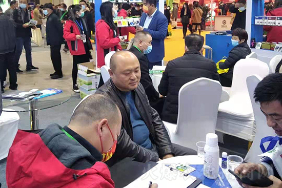 植物病毒病的“克星”！速殺蚜蟲(chóng)白粉虱，，持效期長(zhǎng)達(dá)40天！