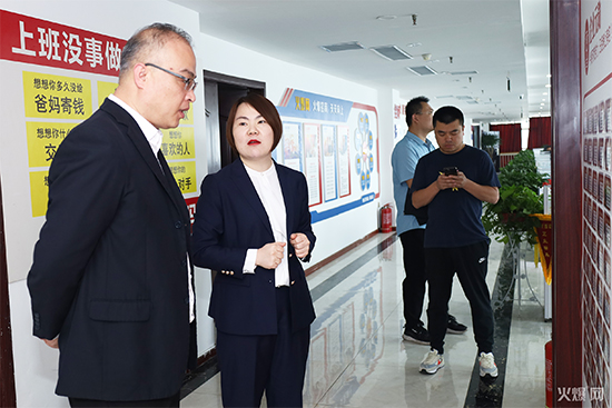 �������˽�𱬾W(w��ng)�F(tu��n)�(du��)�Ļ�1