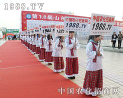 �r(n��ng)�����̾W(w��ng)��(zh��n)ʿ��һ·��ǰ��Ц��Ⱥ����