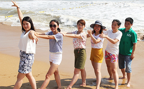 ����Դ����������(m��ng)��ʼ��׷���r(n��ng)����Ӣ��߅������