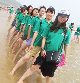 �𱬾�������һ�ӣ��ۂ��։��^��