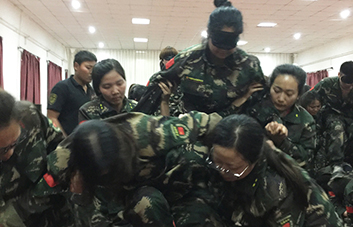 坎坷人生路，風雨火爆人！感謝一路有你！