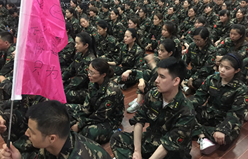 競爭是完善自我、讓人向上的不竭動力！