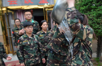 失敗并不可怕，可怕的是你失去面對失敗的勇氣！