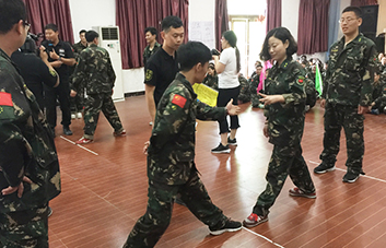 當你下定決心時，全世界會為你讓路！