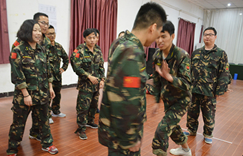 要成功，就要努力，要結(jié)果，就要拼命爭??！