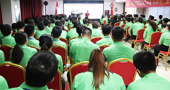 �����������ԶY�������𱬼��ˌW(xu��)�Yæ��