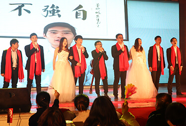 ������ɽ��һ�������H�������˺ܶ��˵�����